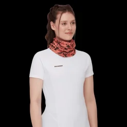 Chusta Mammut Neck Gaiter Climbing Scene