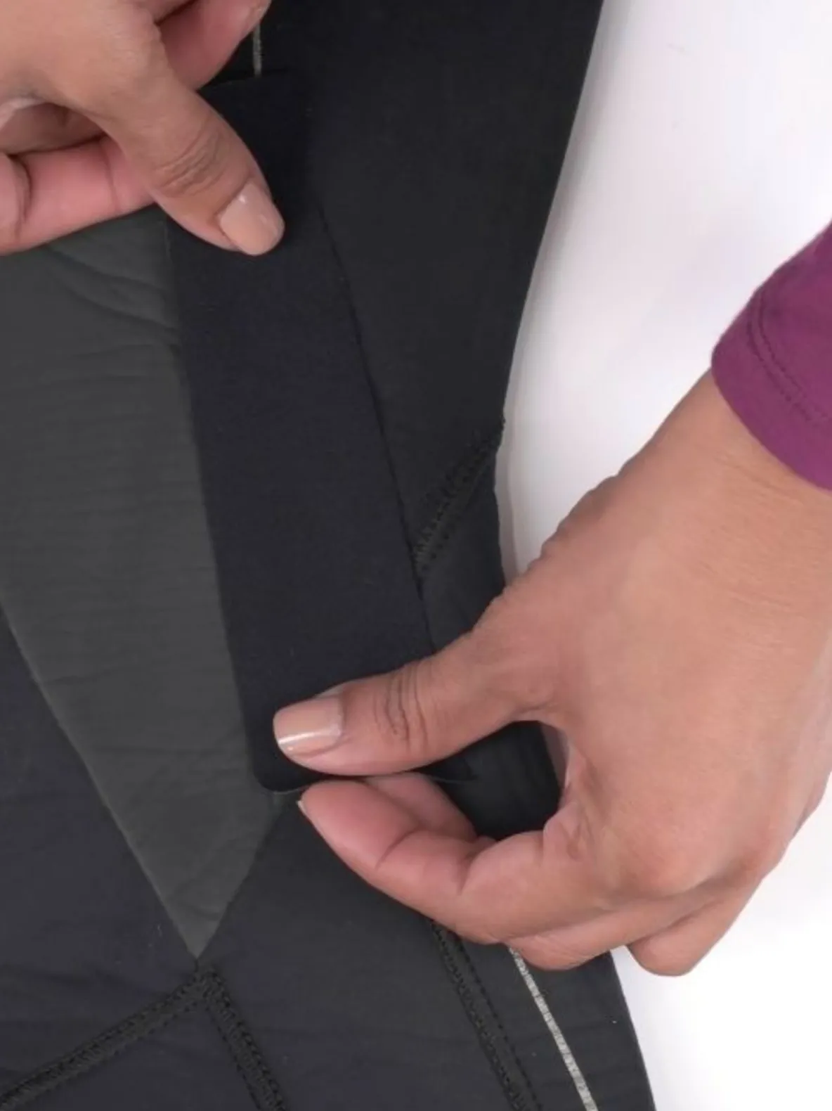 Zestaw łatek naprawczych GearAid Iron-On Fabric Repair Patches